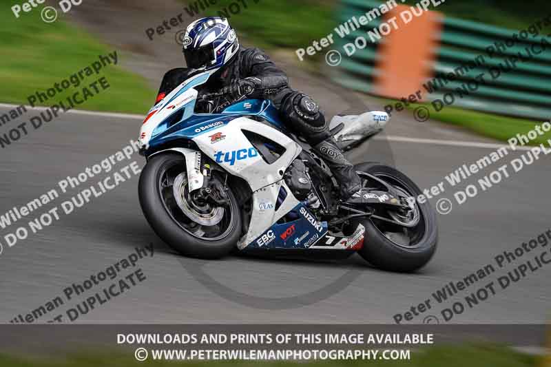 cadwell no limits trackday;cadwell park;cadwell park photographs;cadwell trackday photographs;enduro digital images;event digital images;eventdigitalimages;no limits trackdays;peter wileman photography;racing digital images;trackday digital images;trackday photos